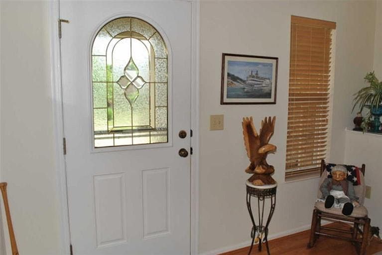 1st image of 7401 Maybury Ct