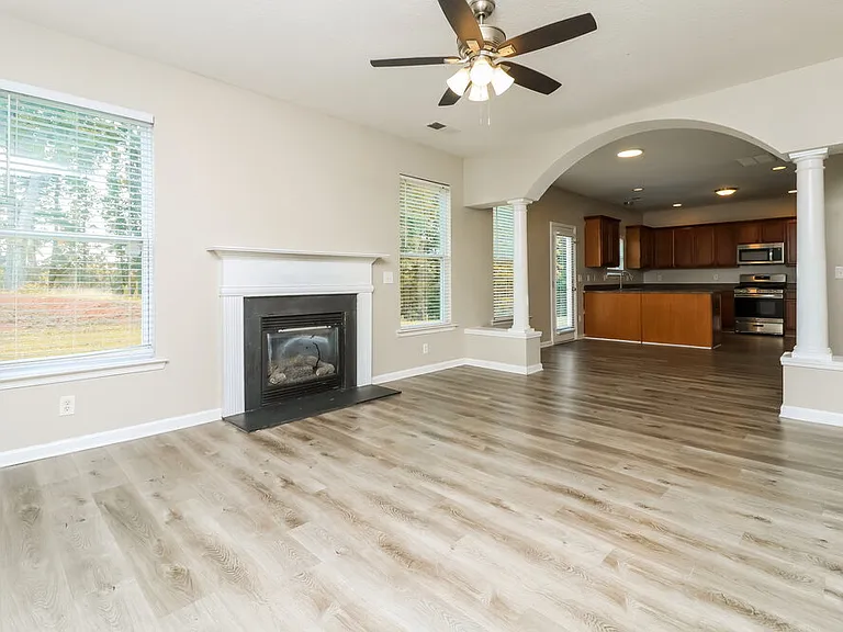 340 Darbys Run Ct — Photo 6