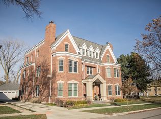 1407 W Cossitt Ave APT 2E, La Grange, IL 60525