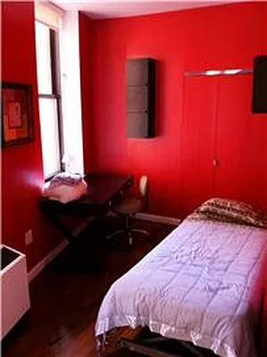 Rented by R New York | media 23