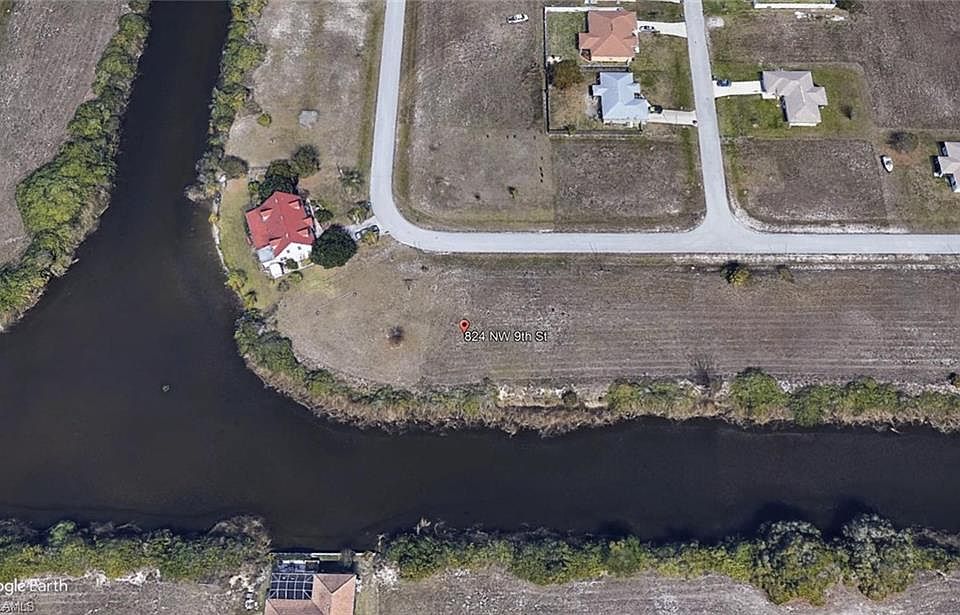 2nd image of 824 NW 9th St