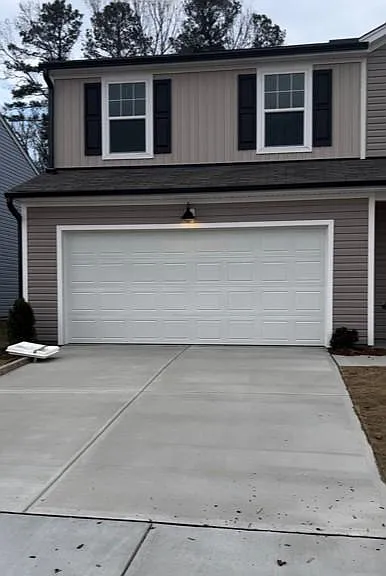 3417 Honey Ivy Ln — Photo 2