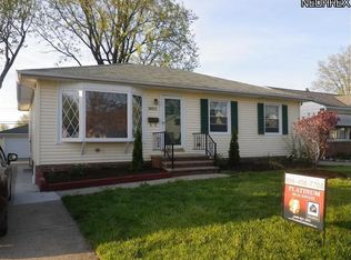30213 Forest Grove Rd, Willowick, OH 44095