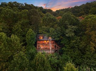 40 Kamama Trl, Maggie Valley, NC 28751