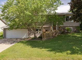 201 9th St NE, Byron, MN 55920