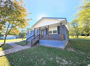 523 3rd St, La Center, KY 42056