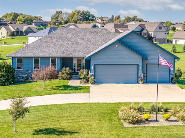22230 Bret Loop, Underwood, IA 51576