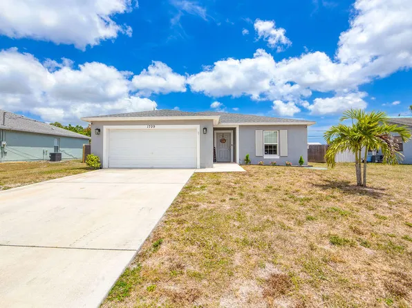 1709 SW Monterrey Lane, Port St Lucie, FL 34953