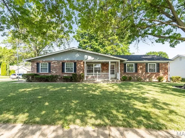 11716 Minot Dr, Bridgeton, MO 63044