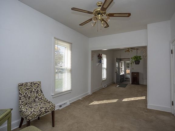 3rd image of 1503 Greenwood Ave