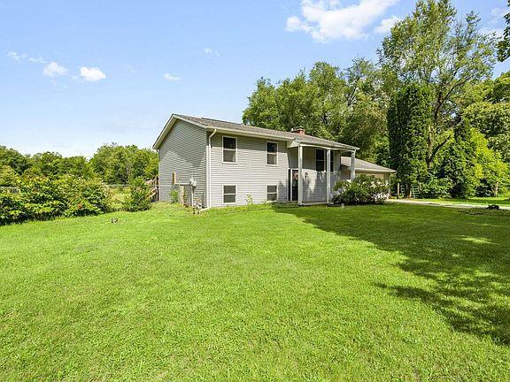 2nd image of 54161 Ash Rd