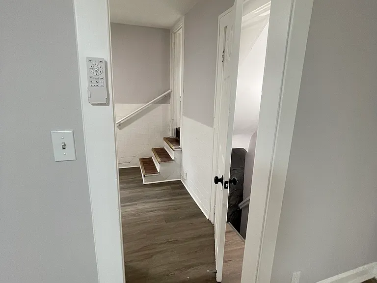 3717 Indiana Ave — Photo 22