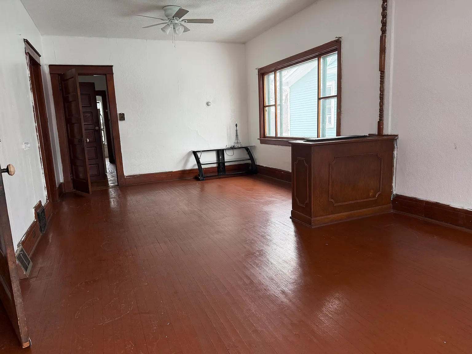 2 bed, $1,000 — Photo 3