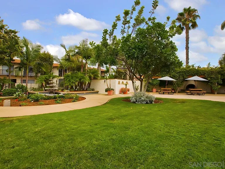 Community Outdoor Clubhouse