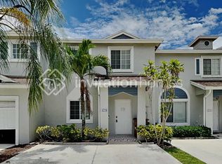 4728 SW 13th Pl, Deerfield Beach, FL 33442