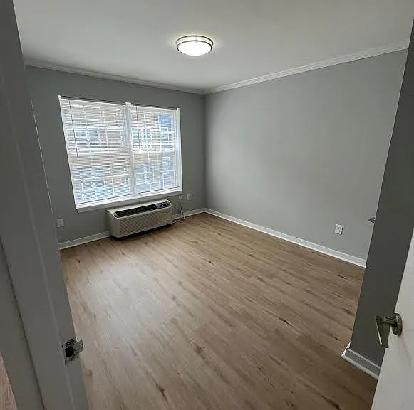 47 12th Ave #306 — Photo 9