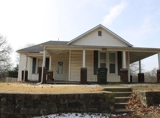 1231 Kickapoo St, Leavenworth, KS 66048