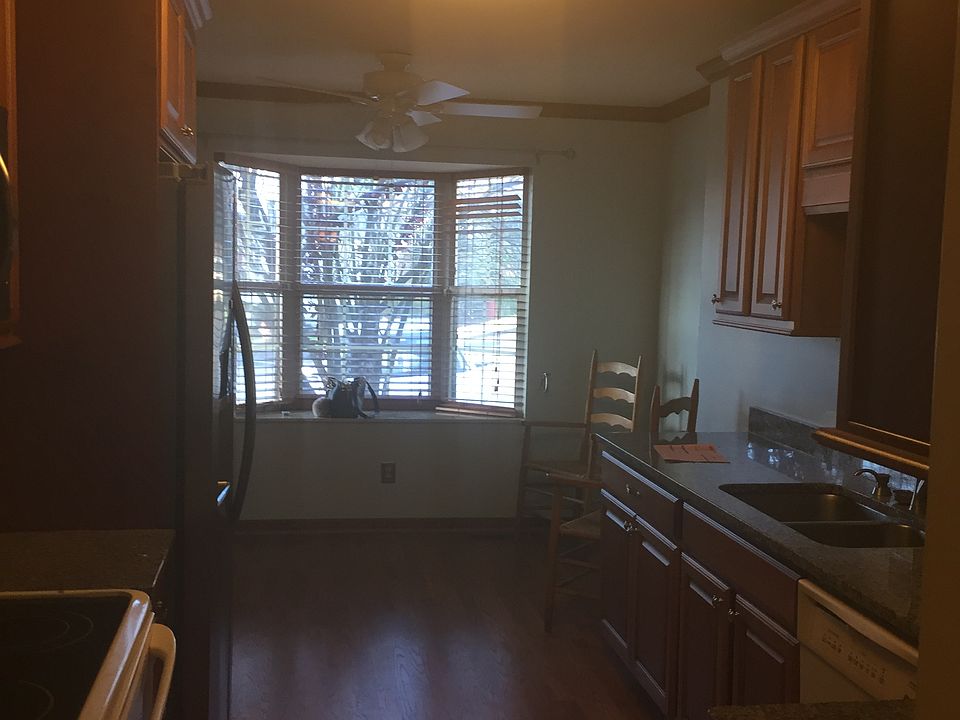 Kitchen/Breakfast nook