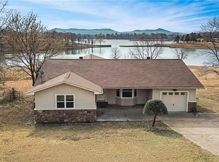 8805 N Lake Ln, Hackett, AR 72937