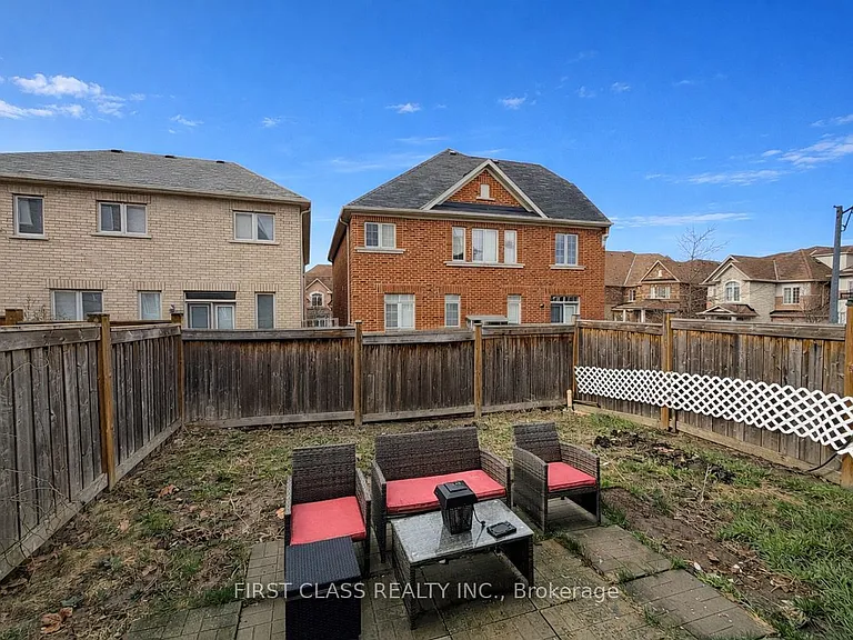 70 Livante Ct — Photo 16