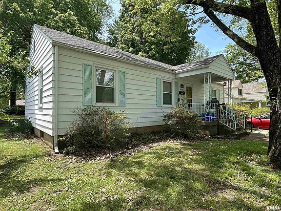 2nd image of 1119 W Walkup Ave