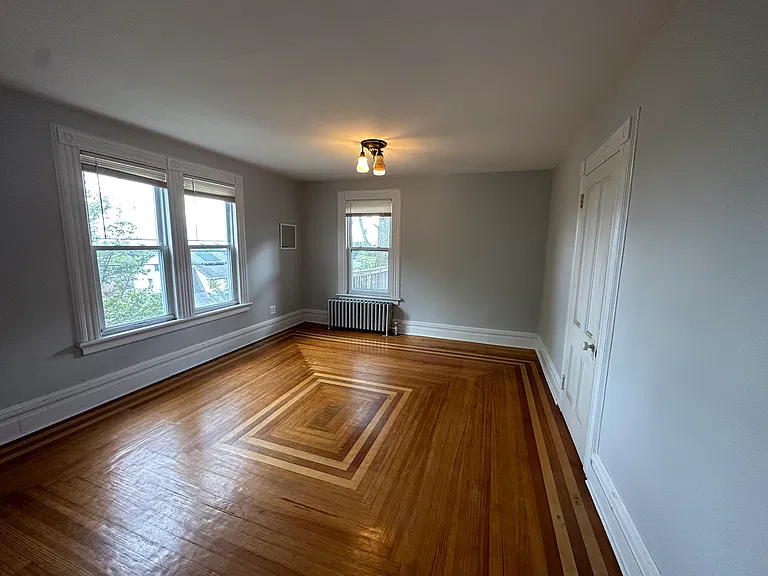 216 William St #2 — Photo 7
