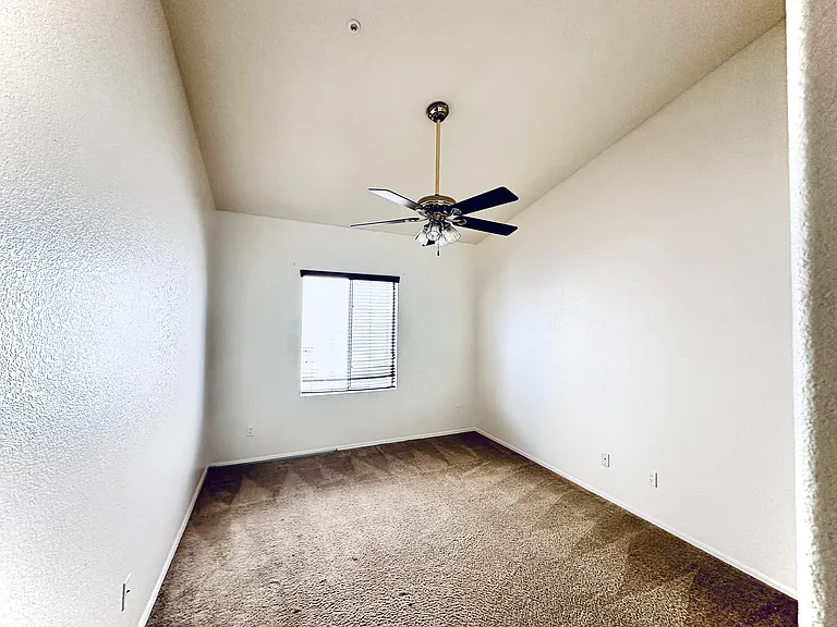 9209 E Pershing Ave — Photo 16