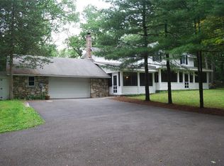 31 Canopus Hollow Rd, Putnam Valley, NY 10579