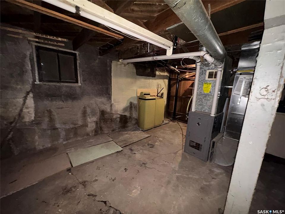 13th image of this home