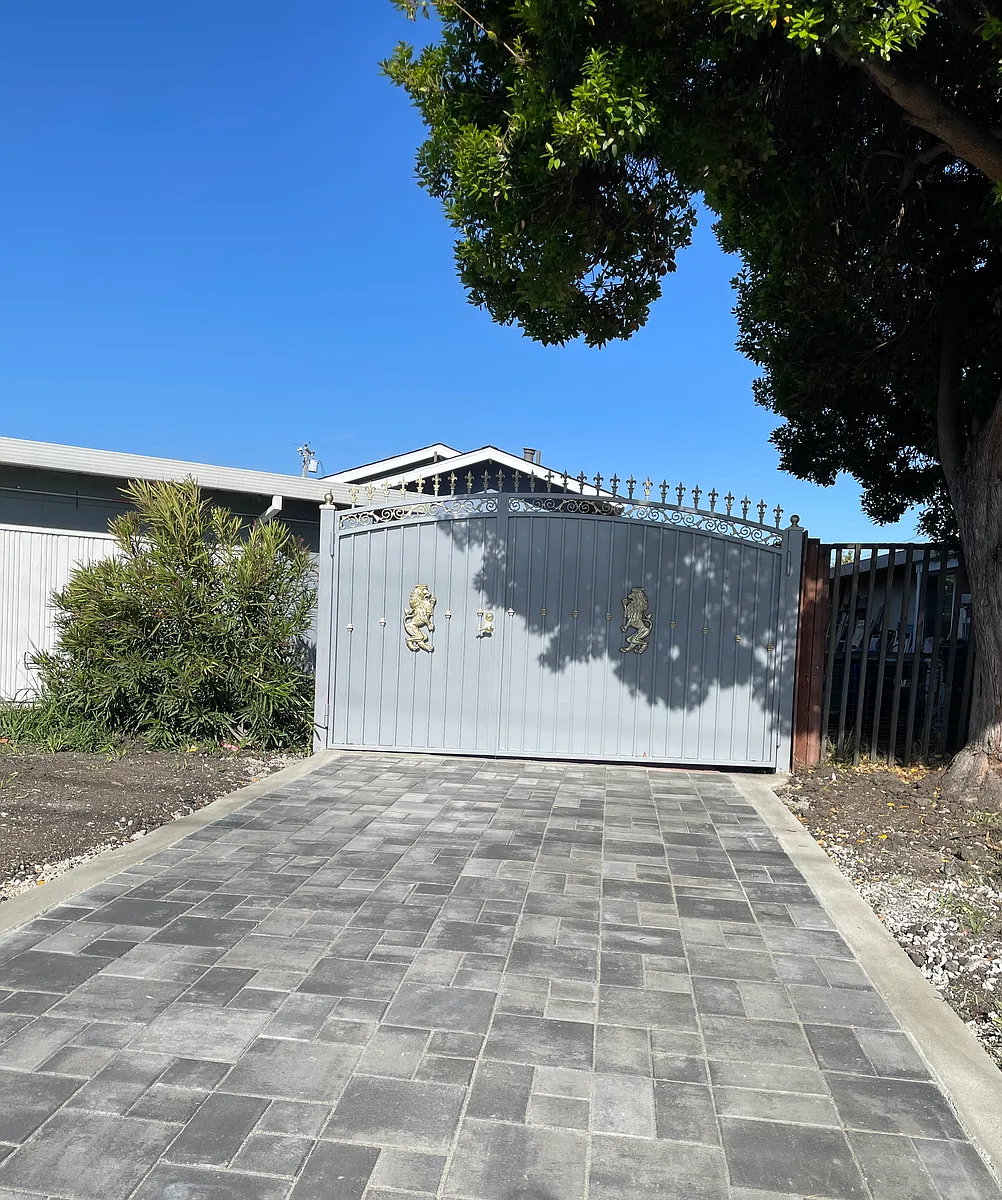 Building Photo - 27536 Drexel Way