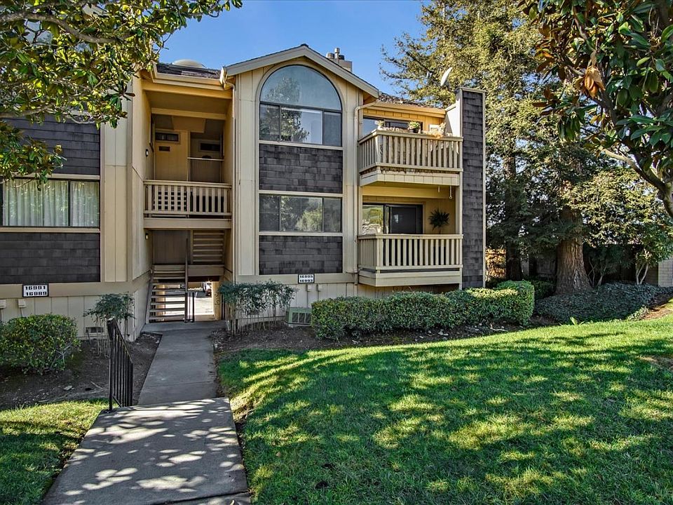 1st image of 16993 Sorrel Way