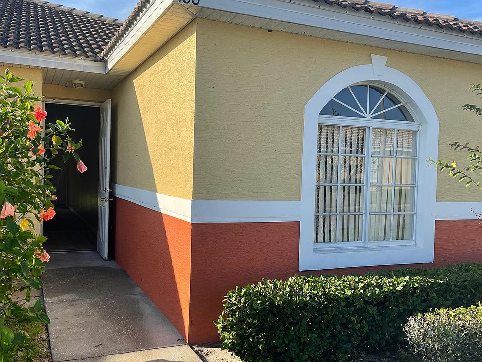 1st image of 180 Ocean Bluff Dr