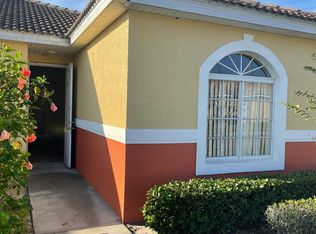 180 Ocean Bluff Dr, Poinciana, FL 34759
