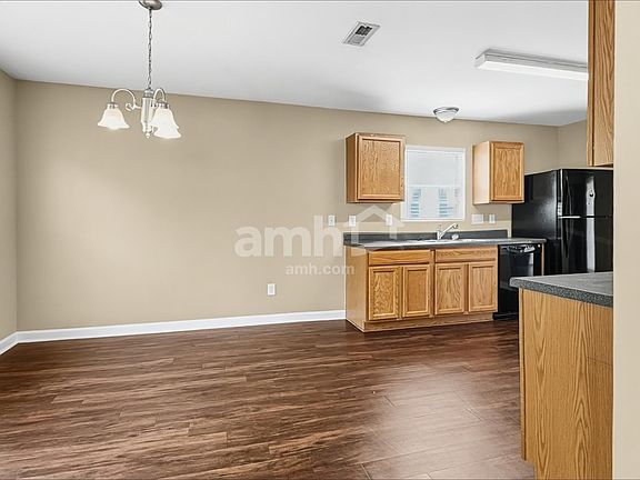 5th image of 3405 Rocket Ct