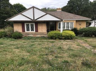 302 McClelland Rd, Canonsburg, PA 15317