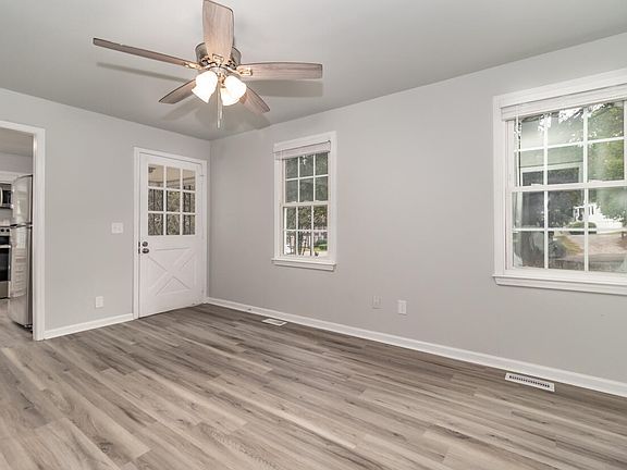 5th image of 1039 Redbird Road