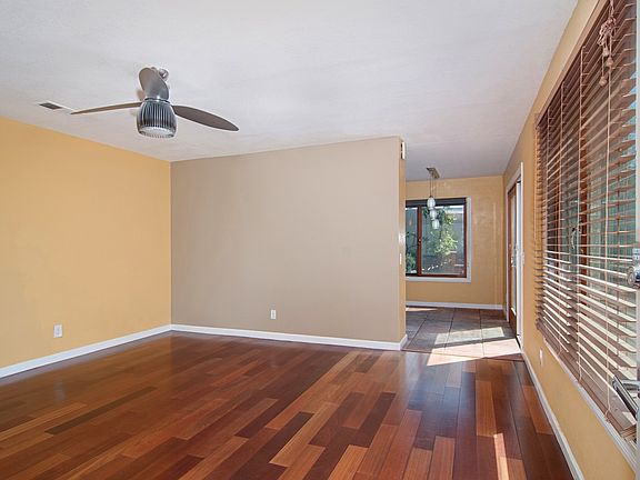 5th image of 8625 Garde Ct