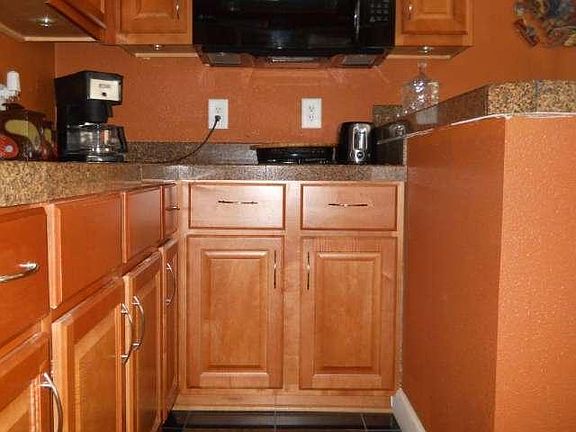 4th image of 266 Victorian Village Dr APT 37