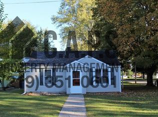 211 E 12th St, La Porte, IN 46350