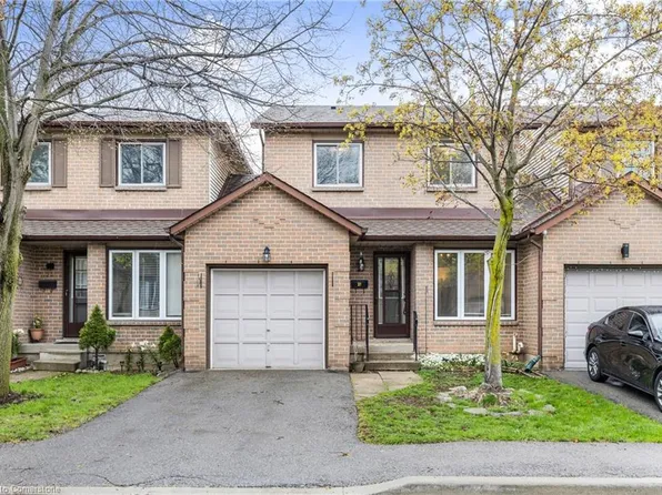 618 Barton St #21, Hamilton, ON L8E 4X3