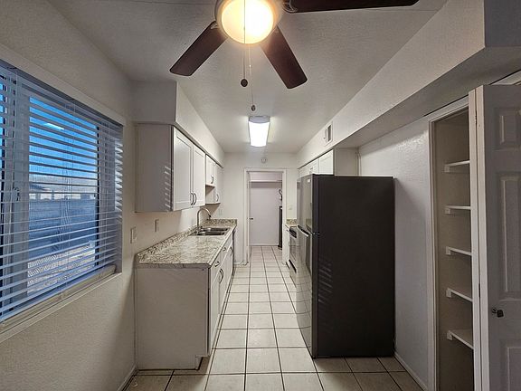 3rd image of 115 W Inglewood St APT 4