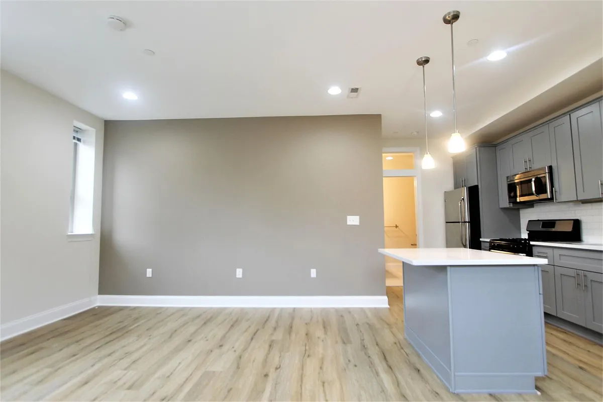 Unit 101 - The Greenview