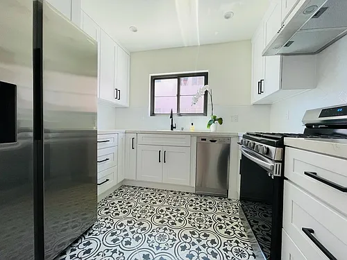 326 N Ogden Dr #1/2 Photo 1