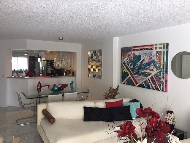 1st image of 7656 Granville Dr