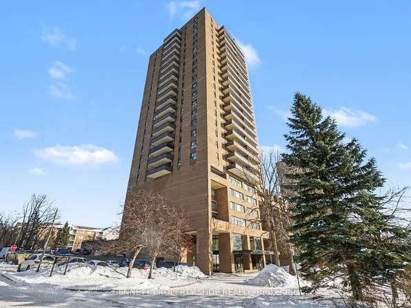 505 Saint Laurent Blvd #1402, Ottawa, ON K1K 3X4