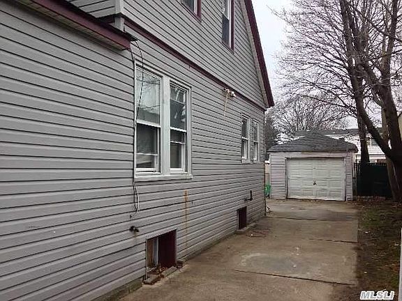 2nd image of 76 E Barclay St