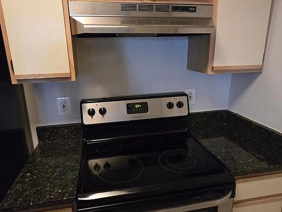 3rd image of 3307 Wyndham Cir APT 1166