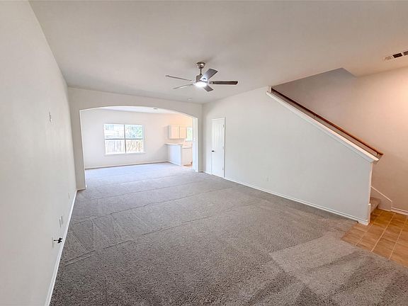 3rd image of 710 Encanto Dr