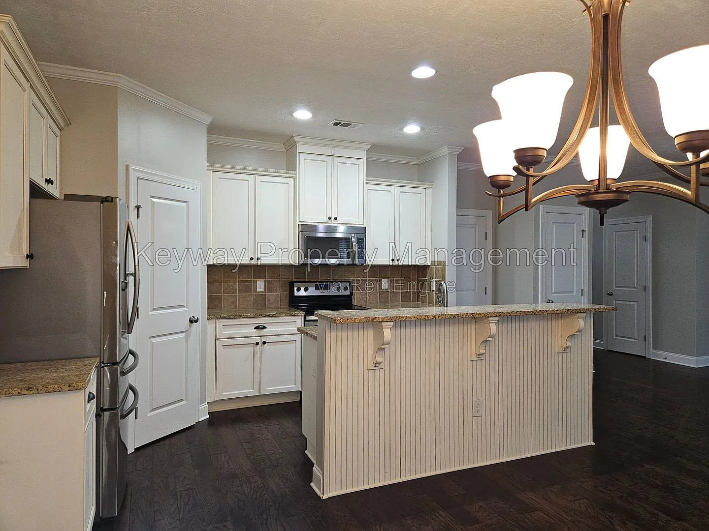 3 bed, 3.0 bath, 1772 sqft, $2,250 — Photo 2