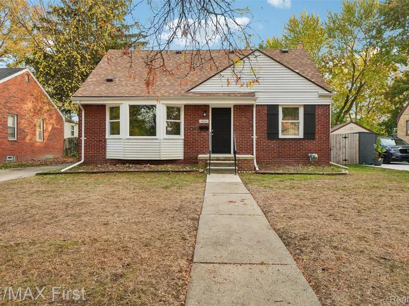 14041 Balfour St, Oak Park, MI 48237